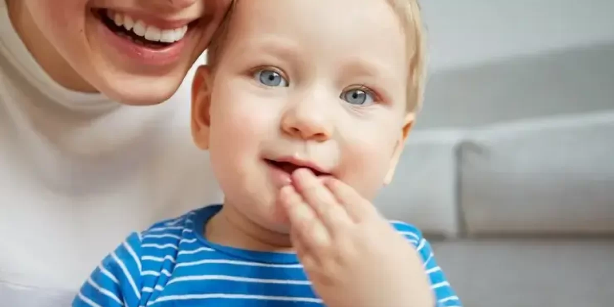 اعراض ظهور الاسنان عند الطفل الرضيع